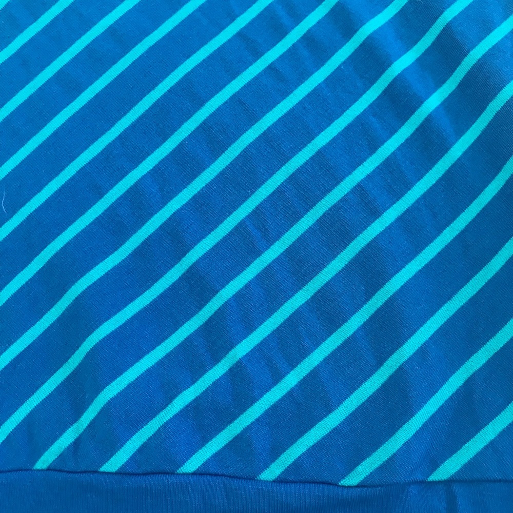 Striped top - Picture 2 of 2